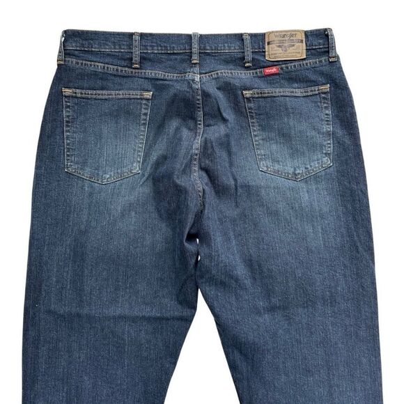 Wrangler Men's and Big Relaxed Fit Jeans - Dark Wash Indigo Size 40 x 30 - Picture 5 of 6